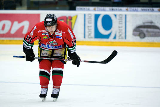 Markus Näslund, Modo