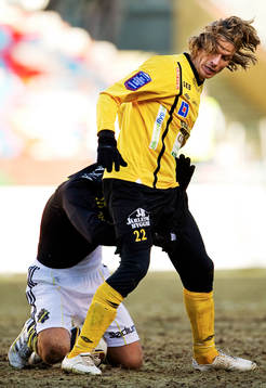 Sebastián Eguren, AIK, och Tobias Grahn, Mjällby