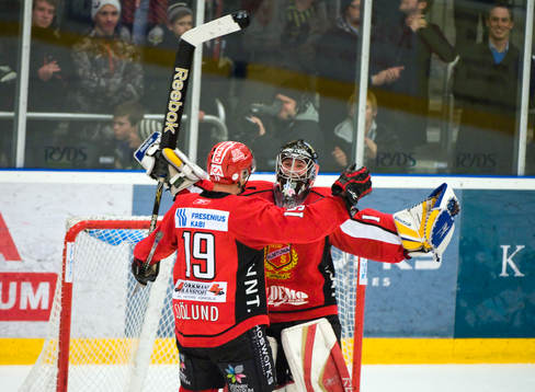 Jonathan Sjölund och Fredrik Pettersson-Wentzel, målvakt,