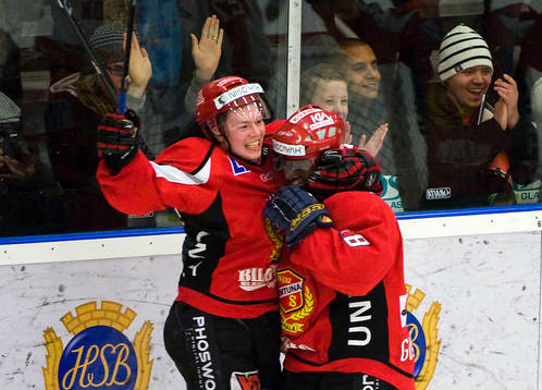 Kim Karlsson och Carl Gustafsson, Almtuna (jubel)