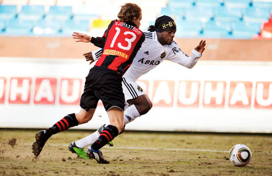 Martin Kayongo-Mutumba, AIK och Tim Björkström,