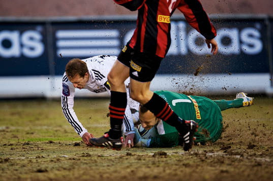 Kenny Pavey, AIK och Benny Lekström, målvakt,
