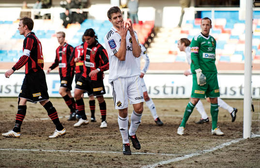 Sebastián Eguren, AIK