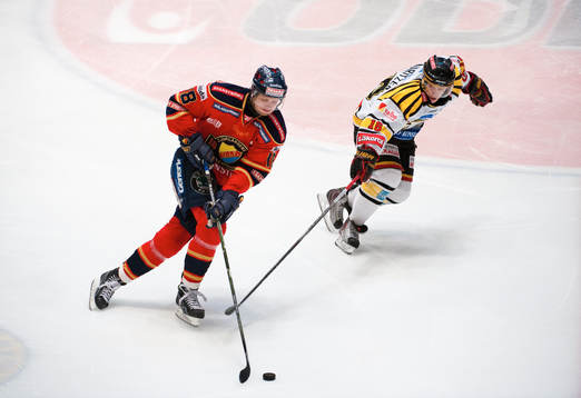 Michael Holmqvist, Djurgården, och Sebastian Lauritzen,