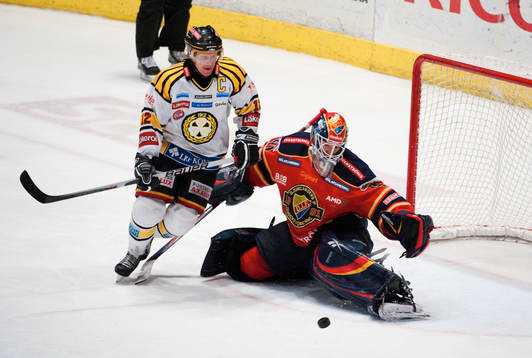 Andreas Dackell, Brynäs, och Stefan Ridderwall, målvakt,