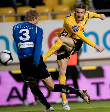 Johnny Lundberg, Halmstad och James Keene, Elfsborg