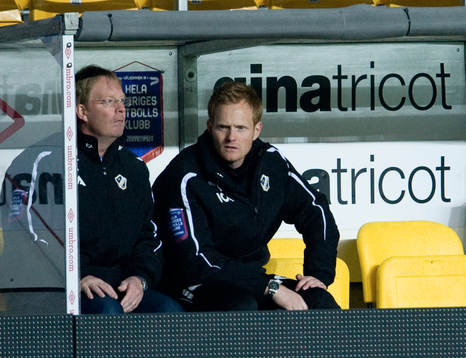 Lars Jacobsson och Michael Svensson, tränare, Halmstad