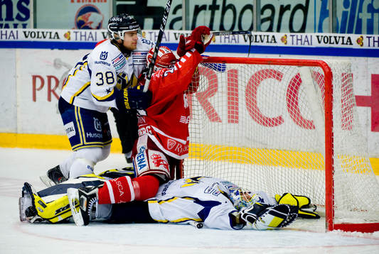 Martin Sonnenberg, Timrå mot Nichlas Torp, Hv71 och Stefan
