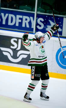 Simon Hjalmarsson, Rögle, jubel