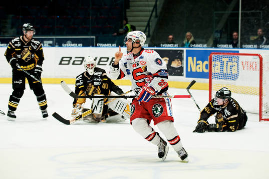 Yanick Lehoux, Södertälje (Jubel)