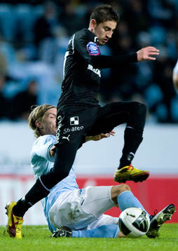 Alejandro Bedoya, Örebro och Markus Halsti, Malmö