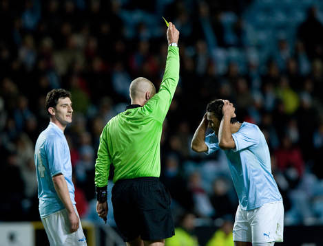 Varning (Gult kort) Wilton Figureido, Malmö FF och Michael