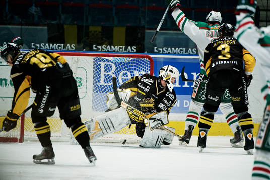 Christopher Heino-Lindberg, målvakt, AIK, släpper in 0-1