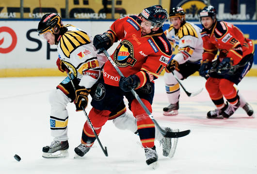 Simon Bertilsson, Brynäs, och Nichlas Falk, Djurgården