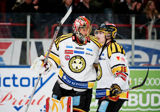 Jacob Markström, målvakt, och Simon Bertilsson, Brynäs