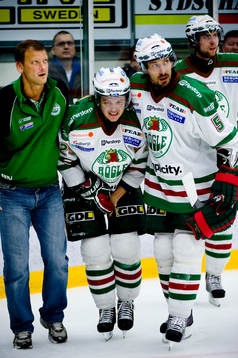 Tommy Enström, Rögle, skada. Billy Nilsson, sjukgymnast