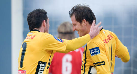 1-1 Daniel Mobaeck grattas av James Keene