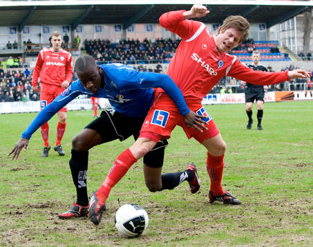 Joe Sise, Halmstad och Jesper Arvidsson, Åtvidaberg