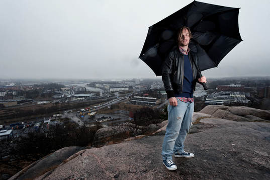 Jonas Bjurström. Regn, paraply