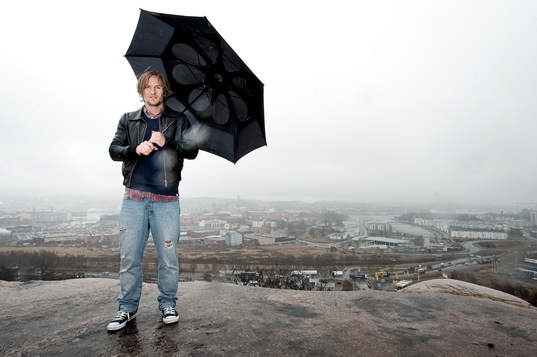 Jonas Bjurström. Regn, paraply