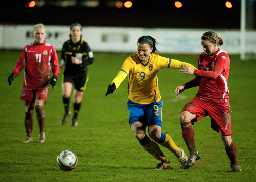 Jessica Landström, Sverige och Loren Dyker, Wales