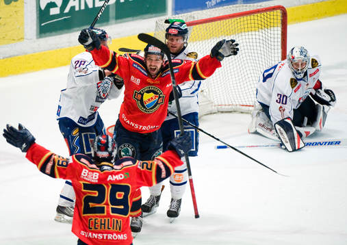 Nichlas Falk, Djurgården, Tony Mårtensson och Fredrik