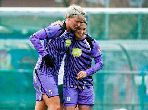 Nilla Fischer och Pavlina Scasna, Malmö