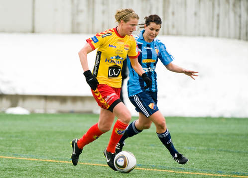Kirsten van de Ven, Tyresö och Rebecca Johnson, Djurgården