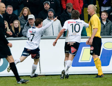 0-1 Jonas Lantto som grattas av Jakob Orlov, Robin