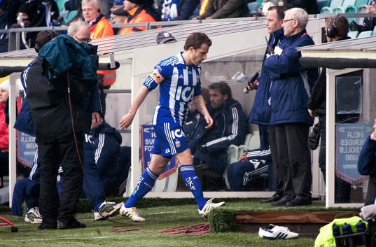 Tobias Hysén, IFK Göteborg, lämnar plan