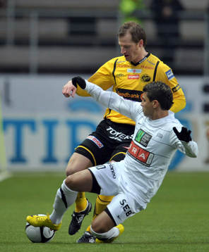 Daniel Mobaeck, Elfsborg och Paulinho, Häcken