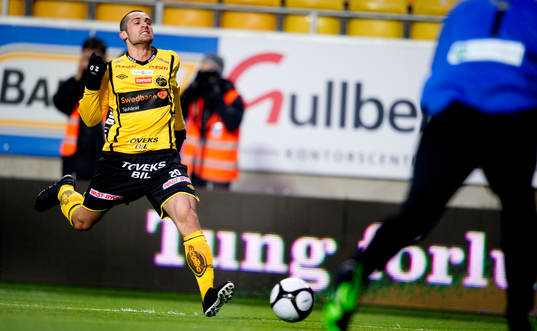 Emir Bajrami, Elfsborg ser bollen glida ifrån honom