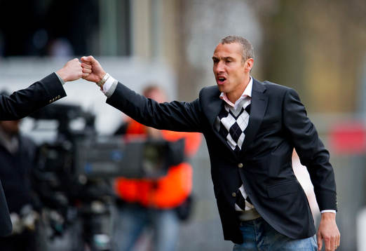 Henrik Larsson, tränare jubel