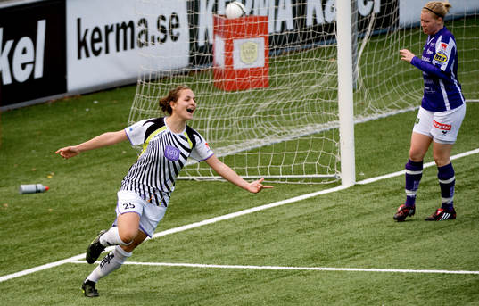 Josefine Maria Rydle, LDB gör 4-1. Jubel