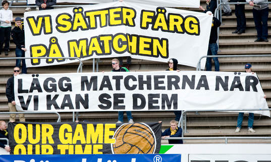 Inte populärt med 12.30 matcher, fansen protesterar