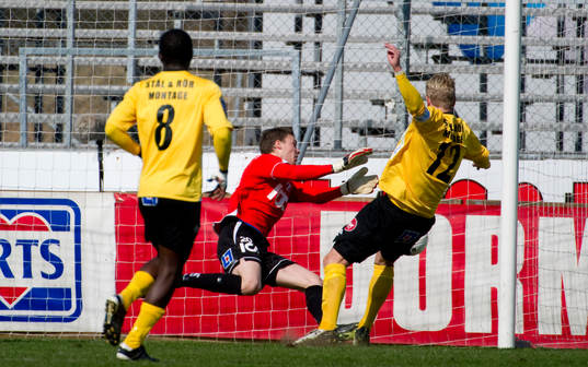 David Löfquist, Mjällby slår in 1-2 bakom Robin