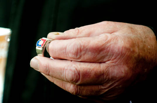 Marcus Allbäck fick ÖIS-ringen, ring