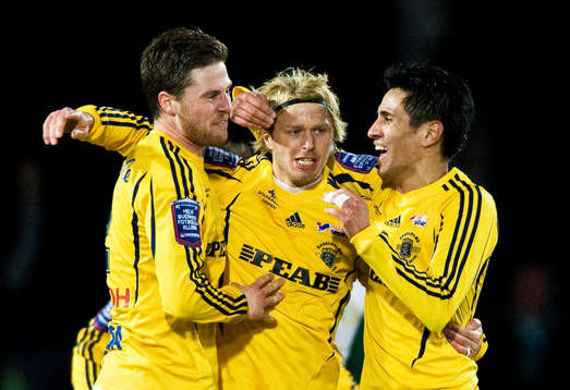 Björn Westerblad, David Bennhage och Antonio Rojas, jubel