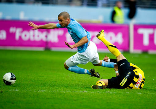 Paulinho, Häcken och Guillermo Molins, Malmö