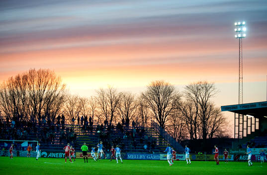 Vångavallen, solnedgång, himmel