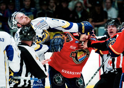 Kris Beech, HV71 och Kyle Klubertanz, Djurgården