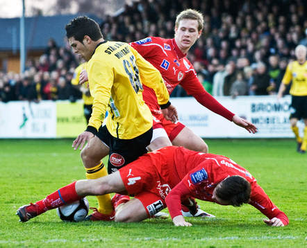 Moestafa el Kabir, Mjällby och Erik Israelsson, Kalmar