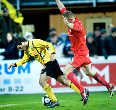 Mostapha El Kabir, Mjällby och Tobias Carlsson, Kalmar