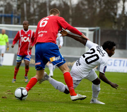 Mario Vasilj, Öster och Obie Etie Ikechukwu, Syrianska