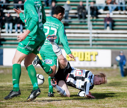 Niklas Nielsen, Landskrona. Genalvo da Silva Olivieira,