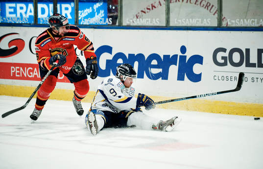 Kristofer Ottosson, Djurgården, och Mattias Tedenby, HV71,