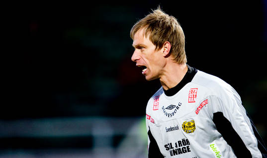 Mattias Asper, målvakt