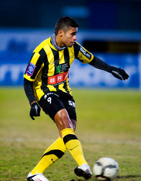 Kayke de Moreno, Häcken