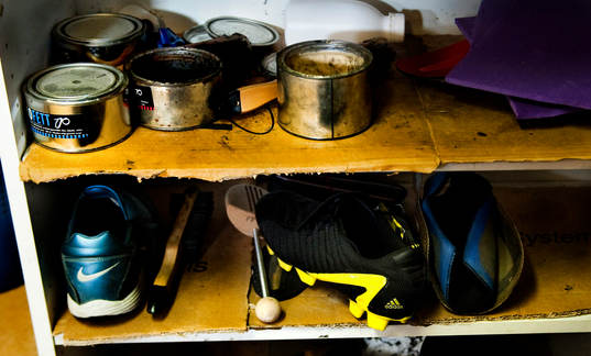 Fotboll, division 2, Utsikten tränar, träning. Material,
