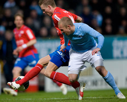 Marcus Nilsson, Helsingborg, långa benet  före Daniel